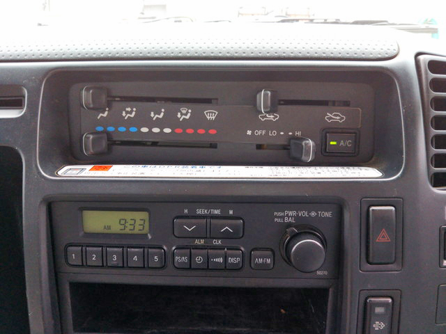 トヨタダイナクレーン5段小型（2t・3t）[写真35]