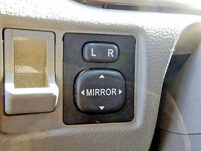 日野デュトロパッカー車（塵芥車）小型（2t・3t）[写真26]