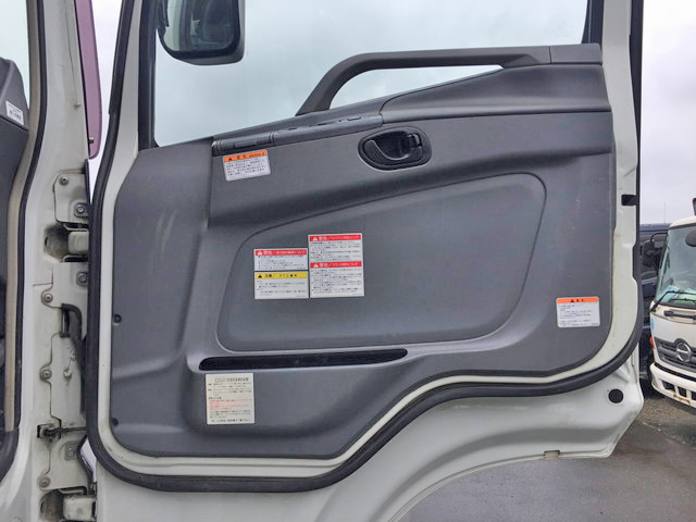 三菱ふそうスーパーグレートセルフローダー大型（10t）[写真29]