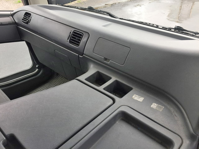 三菱ふそうスーパーグレートセルフローダー大型（10t）[写真36]