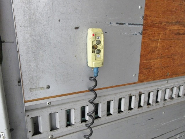 トヨタダイナアルミバン小型（2t・3t）[写真13]