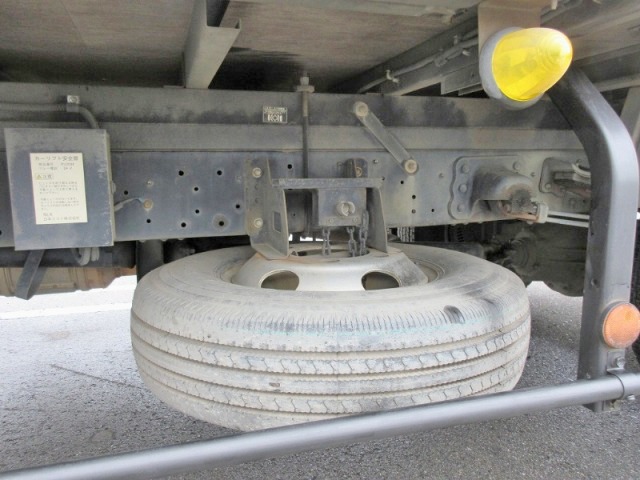 トヨタダイナアルミバン小型（2t・3t）[写真18]