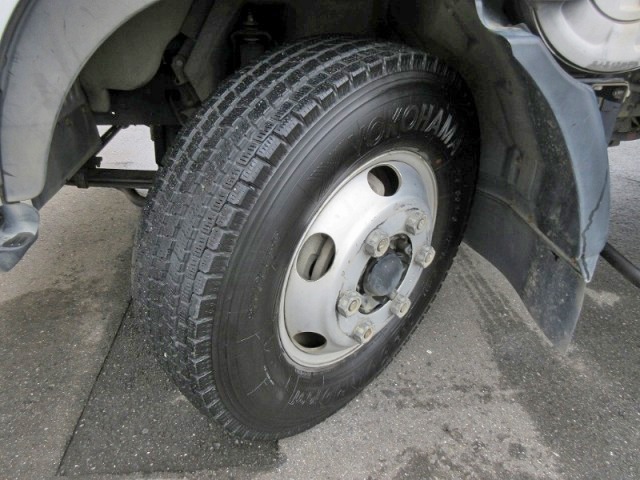 トヨタダイナアルミバン小型（2t・3t）[写真21]