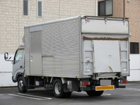 トヨタダイナアルミバン小型（2t・3t）[写真02]