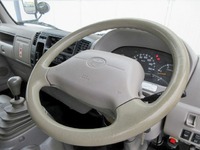 トヨタダイナアルミバン小型（2t・3t）[写真31]