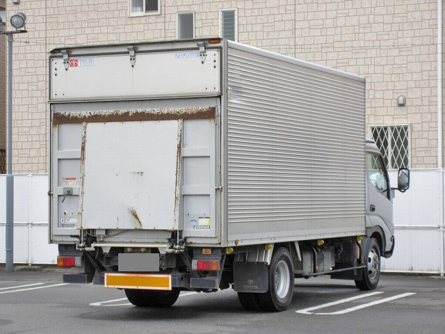 トヨタダイナアルミバン小型（2t・3t）[写真04]