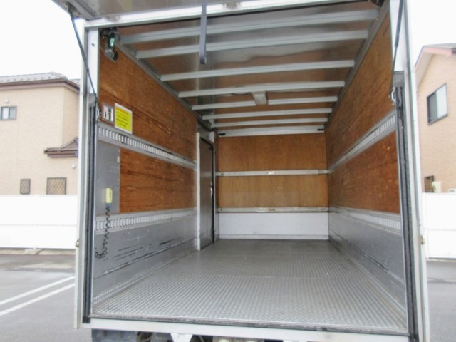 トヨタダイナアルミバン小型（2t・3t）[写真09]
