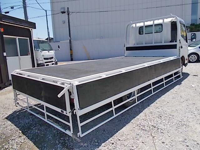 トヨタダイナ平ボディ小型（2t・3t）[写真12]