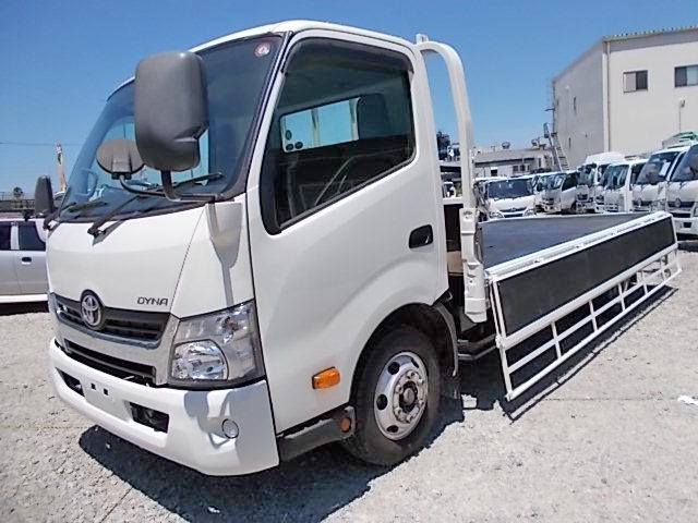 トヨタダイナ平ボディ小型（2t・3t）[写真09]