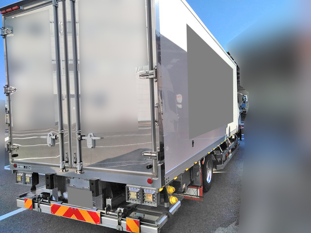 三菱ふそうファイター冷凍車（冷蔵車）中型（4t）[写真02]