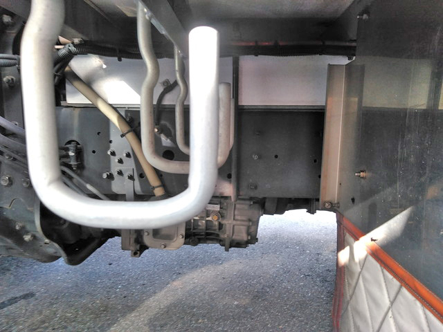 三菱ふそうファイター冷凍車（冷蔵車）中型（4t）[写真20]