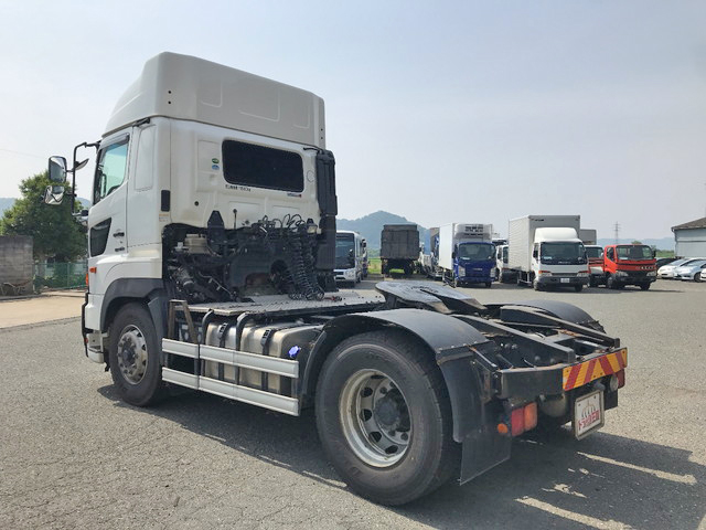 日野プロフィアトレーラーヘッド（トラクターヘッド）大型（10t）[写真04]