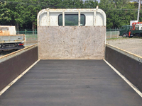 日野デュトロ平ボディ小型（2t・3t）[写真11]