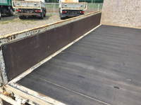 日野デュトロ平ボディ小型（2t・3t）[写真12]