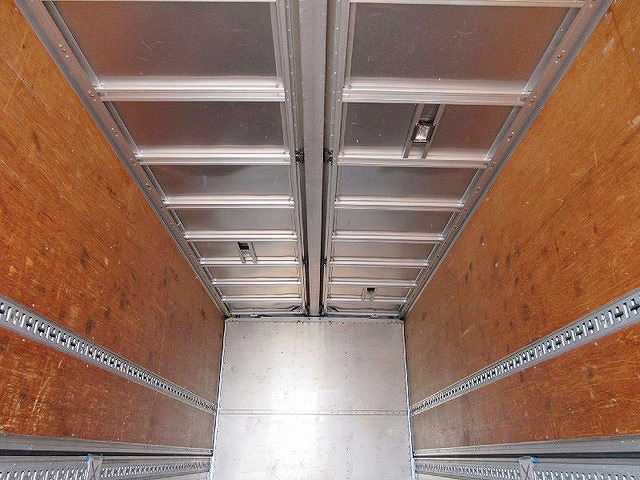 日野レンジャーアルミウイング中型（4t）[写真07]