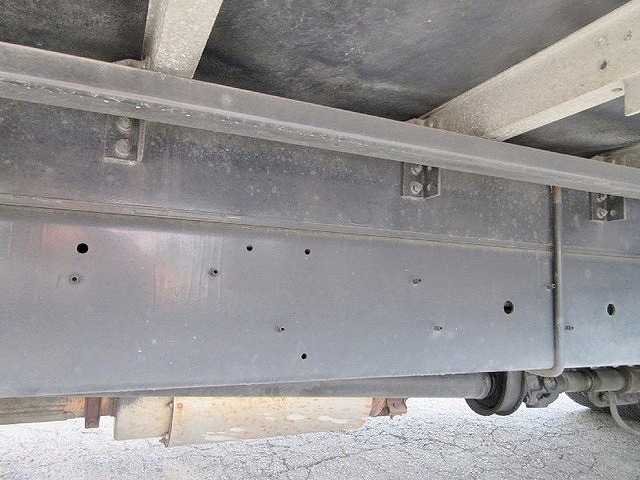 日野レンジャーアルミウイング中型（4t）[写真09]