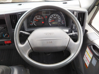 いすゞエルフクレーン3段小型（2t・3t）[写真36]