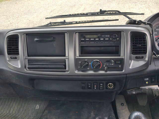 日野レンジャークレーン4段中型（4t）[写真35]