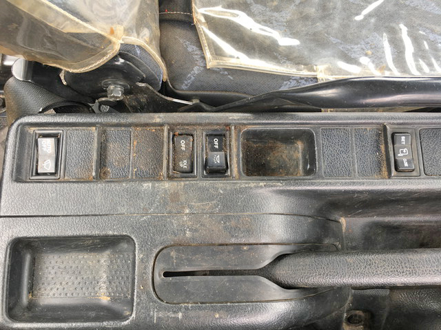 日野レンジャークレーン4段中型（4t）[写真36]