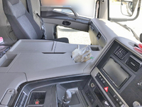 三菱ふそうスーパーグレートクレーン5段大型（10t）[写真32]