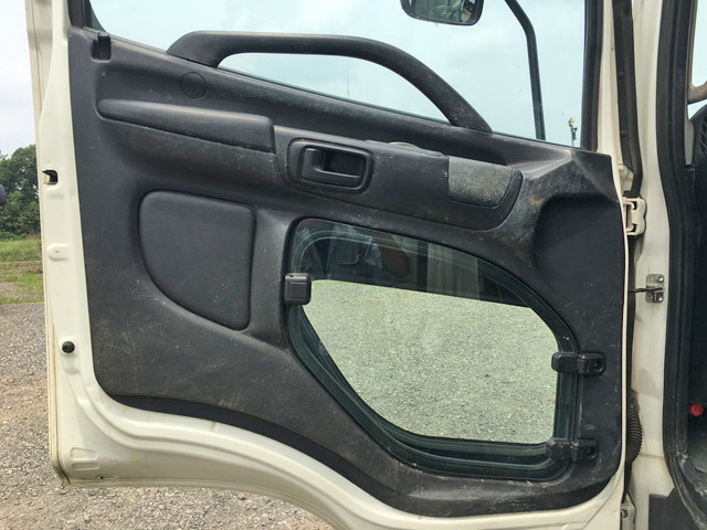 日野レンジャークレーン4段中型（4t）[写真29]