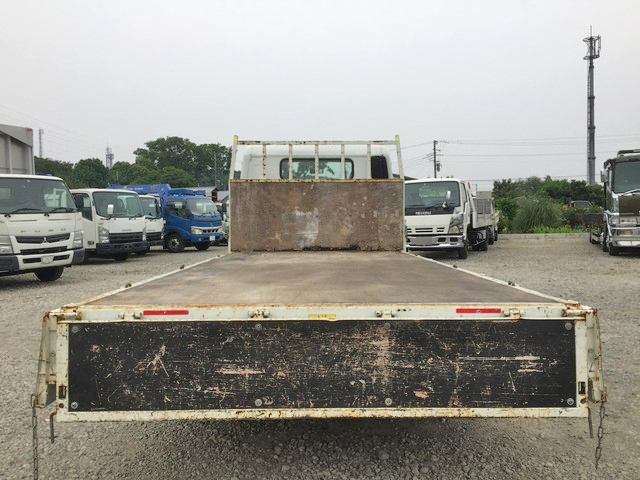 三菱ふそうキャンター平ボディ小型（2t・3t）[写真10]