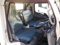 三菱ふそうキャンター平ボディ小型（2t・3t）[写真29]