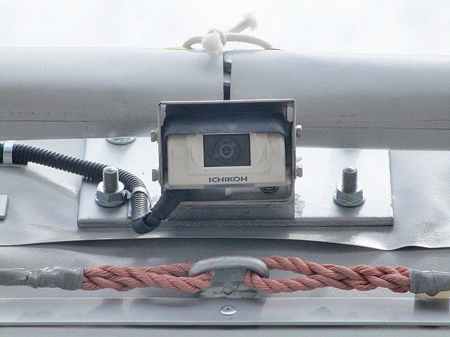 日野デュトロ幌ウイング小型（2t・3t）[写真13]