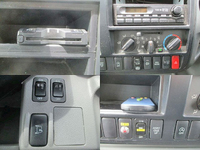 日野デュトロ幌ウイング小型（2t・3t）[写真27]