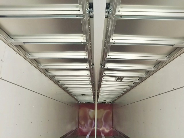 その他のメーカーその他の車種ウイングトレーラー大型（10t）[写真06]