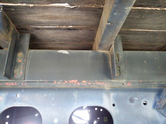 いすゞフォワードクレーン5段増トン（6t・8t）[写真20]