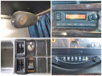 いすゞフォワードクレーン5段増トン（6t・8t）[写真38]