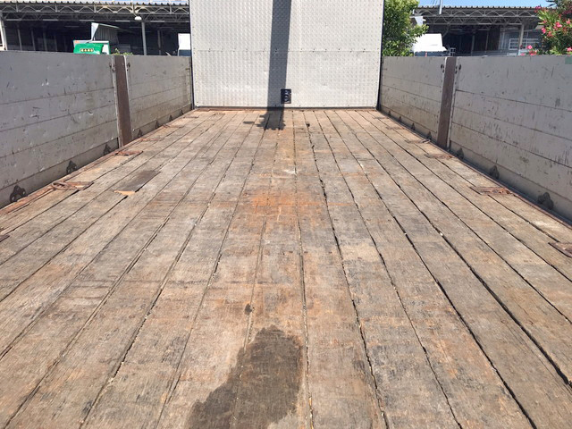 いすゞフォワードクレーン5段増トン（6t・8t）[写真09]