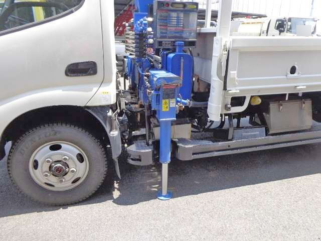 日野デュトロクレーン3段小型（2t・3t）[写真12]