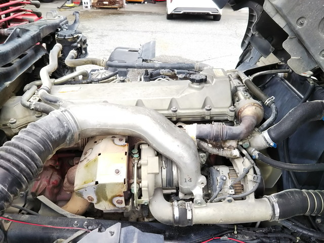 日野レンジャーユニック3段増トン（6t・8t）[写真26]