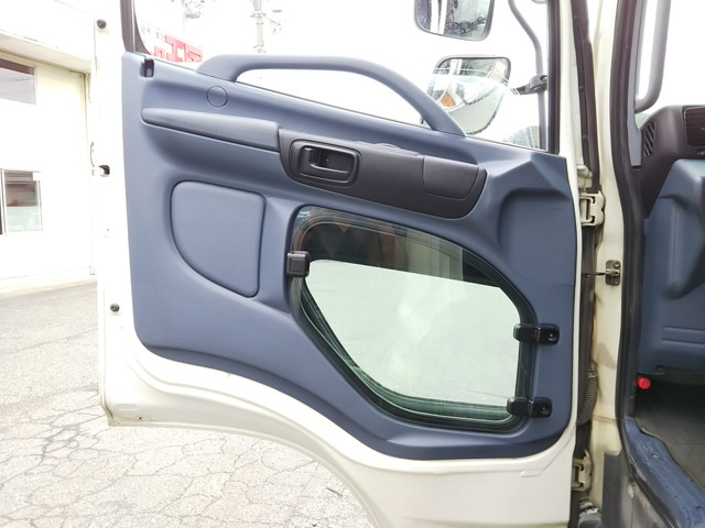 日野レンジャーユニック3段増トン（6t・8t）[写真29]