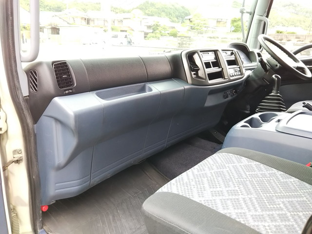 日野レンジャーユニック3段増トン（6t・8t）[写真34]