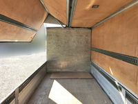 いすゞフォワードアルミウイング中型（4t）[写真10]