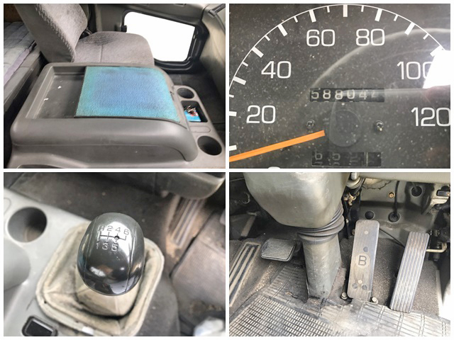 三菱ふそうファイター平ボディ中型（4t）[写真28]