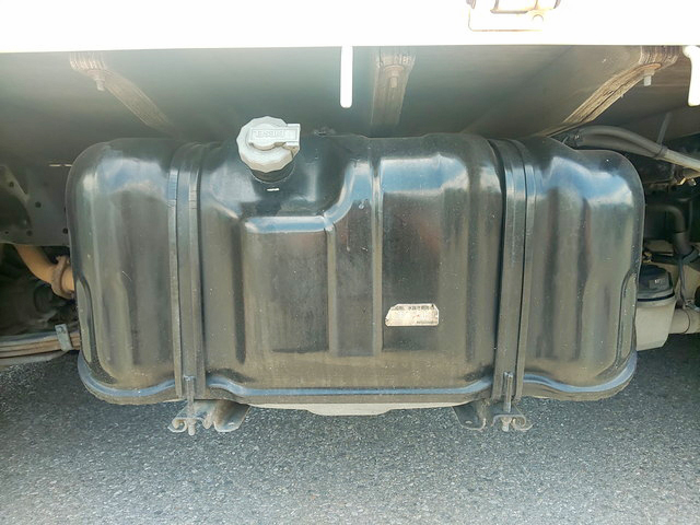 いすゞエルフ平ボディ小型（2t・3t）[写真16]