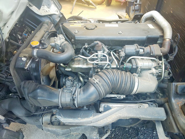 いすゞエルフ平ボディ小型（2t・3t）[写真23]