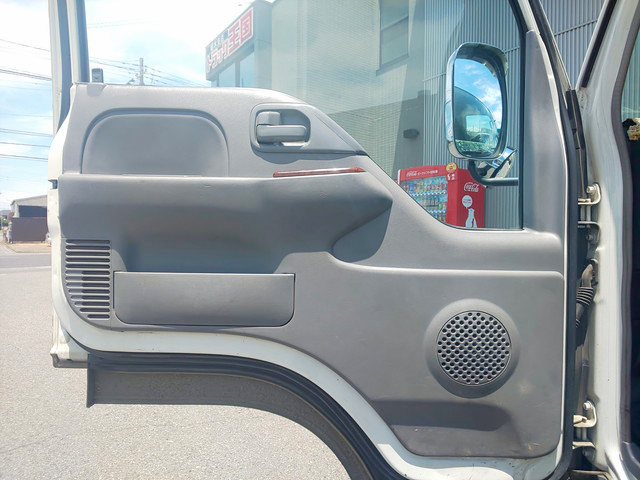 いすゞエルフ平ボディ小型（2t・3t）[写真27]