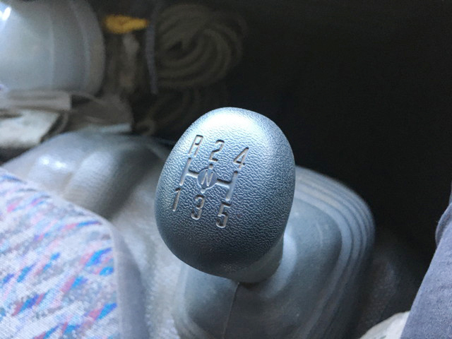 いすゞエルフ平ボディ小型（2t・3t）[写真21]