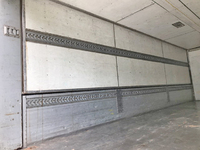 日野レンジャー冷蔵冷凍ウイング増トン（6t・8t）[写真10]