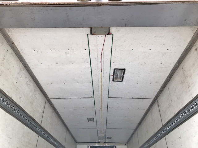 日野レンジャー冷蔵冷凍ウイング増トン（6t・8t）[写真12]