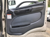 日野レンジャー冷蔵冷凍ウイング増トン（6t・8t）[写真29]