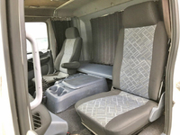 日野レンジャー冷蔵冷凍ウイング増トン（6t・8t）[写真30]