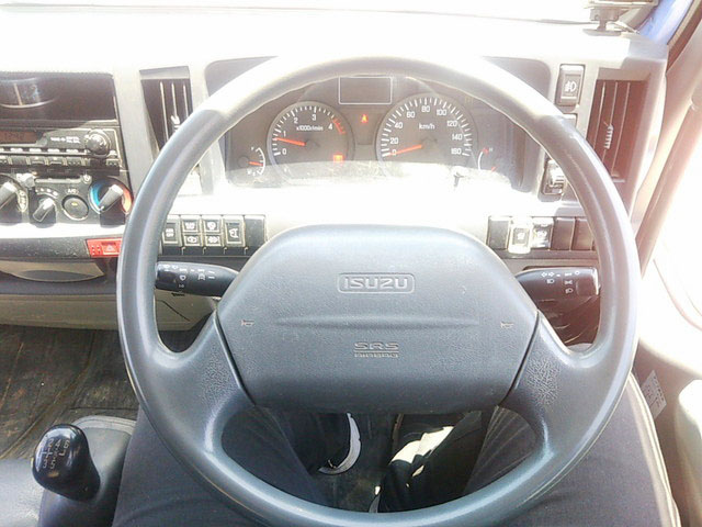 いすゞエルフダンプ小型（2t・3t）[写真35]