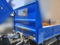 いすゞエルフダンプ小型（2t・3t）[写真07]