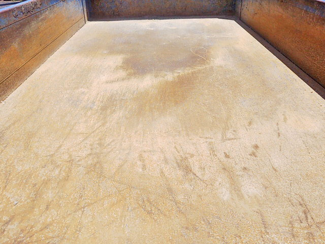 いすゞエルフダンプ小型（2t・3t）[写真09]